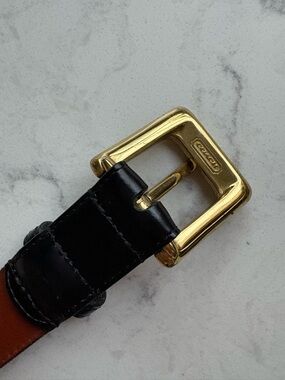 Vintage Coach women’s  Black Leather Belt with Gold Buckle 26 to 30. Inches
